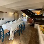 Large Group Retreat With Pool