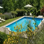 Large Group Retreat With Pool Amandola