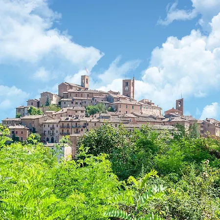 Dom wakacyjny Large Group Retreat With Pool