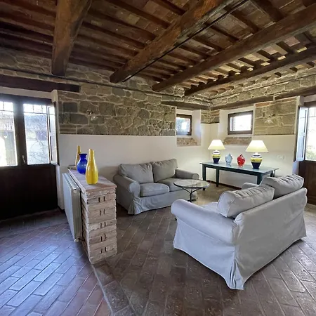 Large Group Retreat With Pool * Amandola