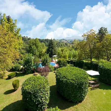 Prázdninový dům Large Group Retreat With Pool *